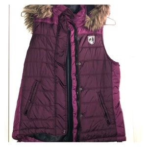 American Eagle Outfitters Jackets & Coats - American Eagle Puffer Vest American Eagle Outfitters Jackets & Coats - American Eagle Puffer Vest